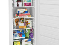 Frigidaire 7 Cu. Ft. Garage-Ready Upright Freezer - White - FFUE0725AW | Congélateur vertical Frigidaire de 7 pi³ qui convient à une installation dans un garage - blanc - FFUE0725AW | FFUE072W