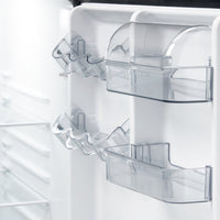 Danby 23.4" 10 Cu. Ft. Apartment-Size Top-Mount Refrigerator - Stainless Steel - DFF101B1BSSDB | Réfrigérateur Danby de format appartement de 10 pi3 et de 23,4 po à congélateur supérieur - acier inoxydable - DFF101B1BSSDB | DFF10SDB