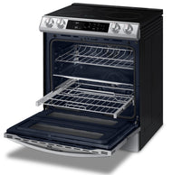 Samsung 6.3 Cu. Ft. Front Control Induction Range with Double Oven - NE63T8951SS/AC | Cuisinière Samsung de 6,3 pi³ à induction avec four double et commandes à l’avant – NE63T8951SS/AC | NE63T895