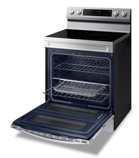 Samsung 6.3 Cu. Ft. Electric Range - NE63A6751SS/AC | Cuisinière électrique Samsung de 6,3 pi3 – NE63A6751SS/AC | NE63A51S