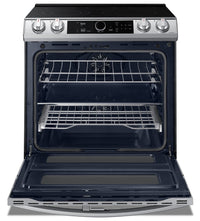 Samsung 6.3 Cu. Ft. Slide-In Electric Range with Flex Duo and Air Fry - NE63T8751SS/AC | Cuisinière électrique encastrée Samsung de 6,3 pi3 avec Flex DuoMC et Air Fry - NE63T8751SS/AC | NE63T85S