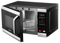 Cuisinart 0.7 Cu. Ft. Compact Countertop Microwave Oven - CMW-70C | Four à micro-ondes de comptoir compact Cuisinart de 0,7 pi3 - CMW-70C | CMW70CCM