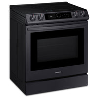 Samsung 6.3 Cu. Ft. Front-Control Induction Range - NE63T8911SG/AC | Cuisinière Samsung de 6,3 pi³ à induction avec commandes à l’avant – NE63T8911SG/AC | NE63T89G